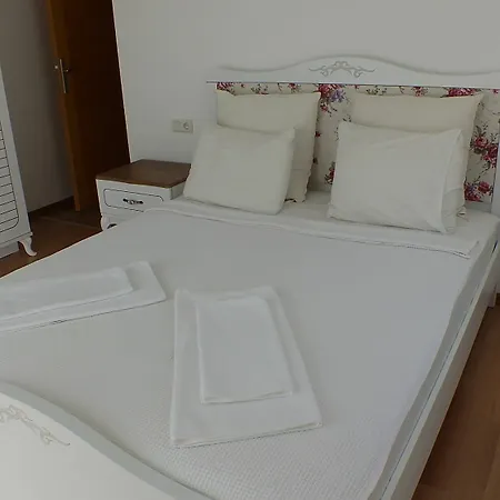 Taurus Residences 2 *